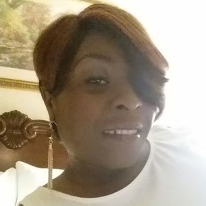 Meet your Posher, Adriane